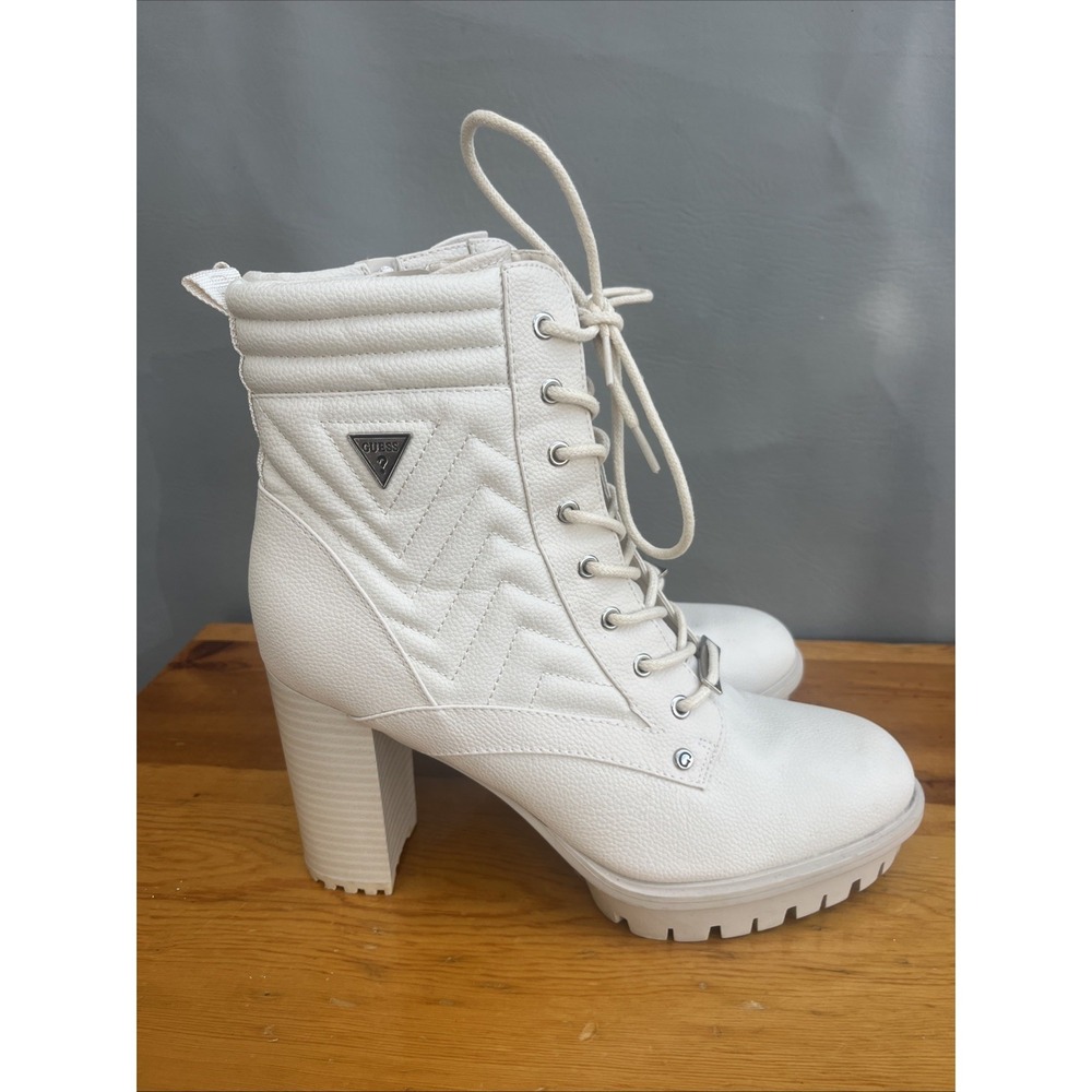 Guess Ivory Faux Leather Quilted Platform Manners Combat Boots Size 10 M
